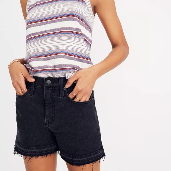 Rise Denim Shorts In Clint Wash 